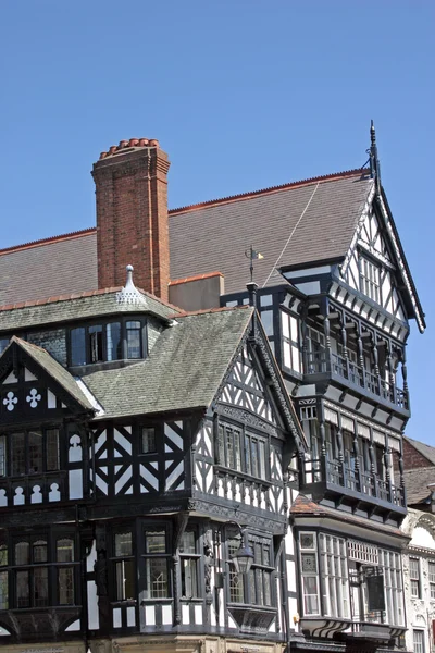 Antiguo Edificio Blanco y Negro en Chester — Foto de Stock