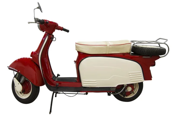 Vintage kırmızı scooter (yol dahil) — Stok fotoğraf
