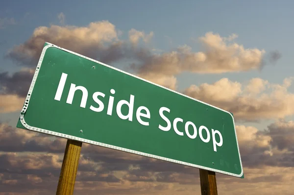 Inside Scoop Green Road Sign — Stock Photo, Image