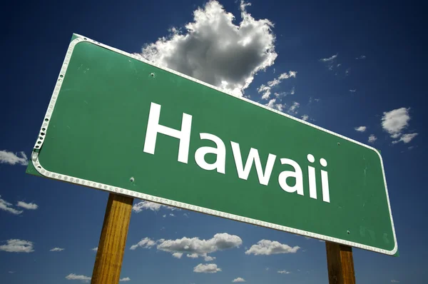 ハワイ緑の道路標識 — ストック写真