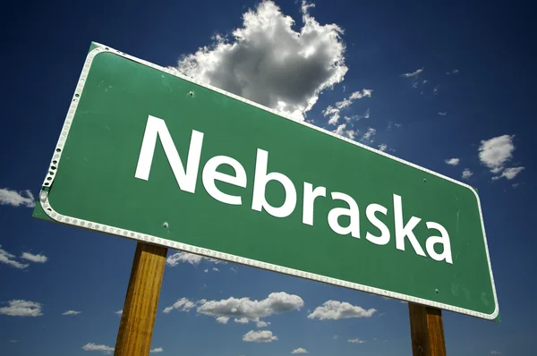 Nebraska yeşil yol levhası — Stok fotoğraf