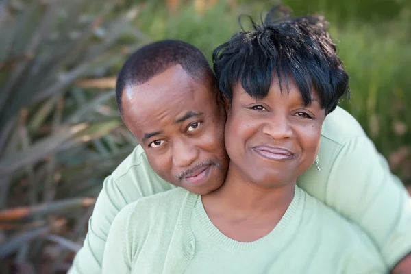 Afectuosa pareja afroamericana — Foto de Stock