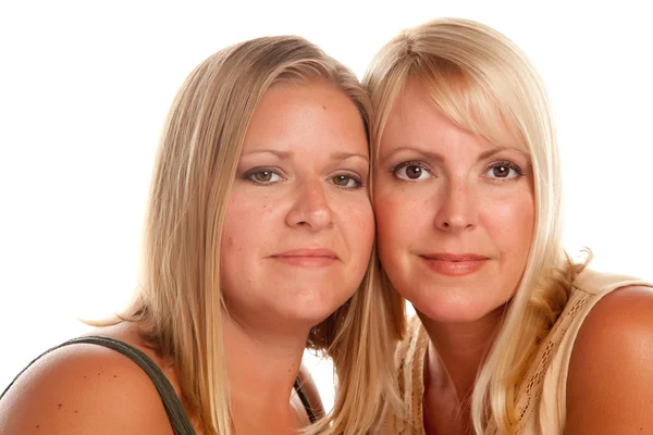 Due belle sorelle ritratto isolato — Foto Stock