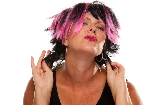 Ροζ μαύρα μαλλιά κορίτσι punk απομονωθεί — Φωτογραφία Αρχείου