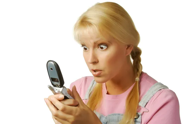Uchvácen ženou textových zpráv na mobilní telefon — Stock fotografie