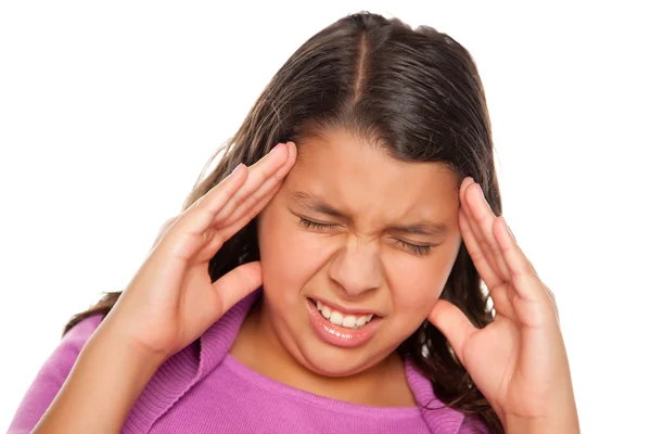 Chica hispana con dolor de cabeza aislada — Foto de Stock