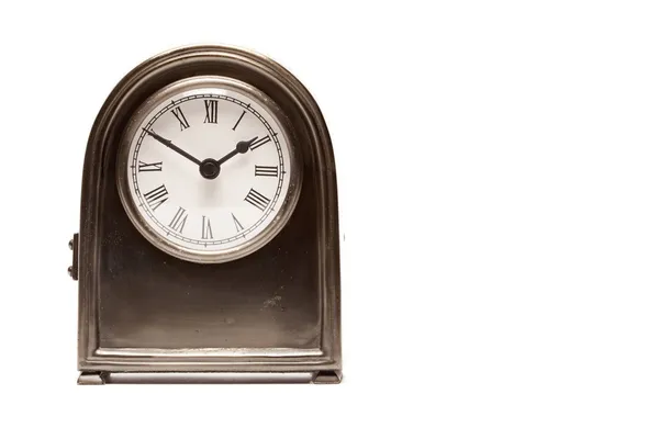 Relógio antigo vintage elegante isolado em um Whit — Fotografia de Stock