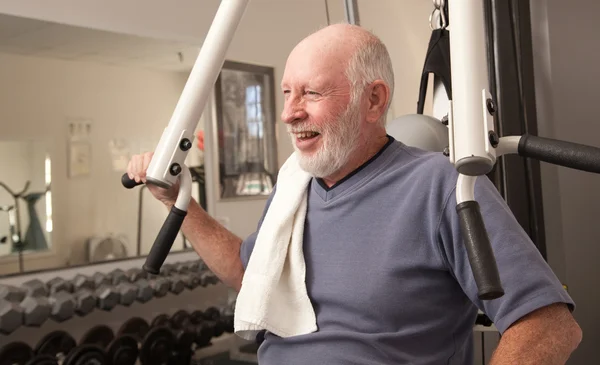 Senior Adult Man Working Out in the Gym. — Stock Photo, Image