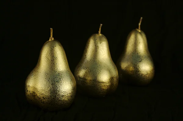 Golden Pears in A Row — Stock Photo, Image