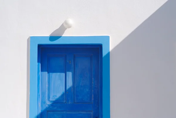 Abstrakte Nahaufnahme von Santorini-Hauswand, Tür a — Stockfoto