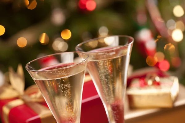 Sparkling Champagne Flutes and Lights — Stock Photo, Image