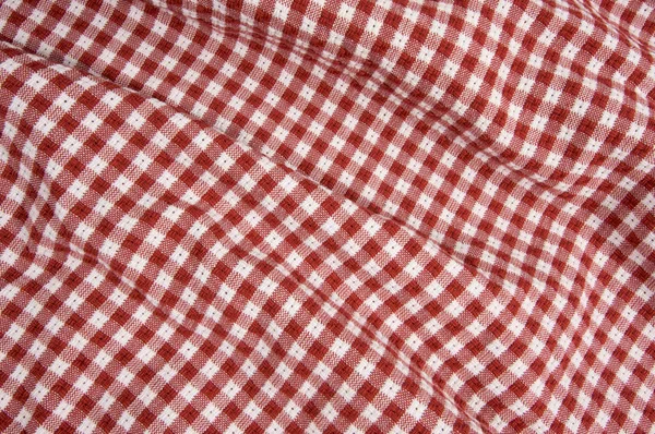 Rote und weiße Picknickdecke — Stockfoto