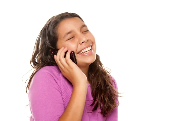 Gelukkig hispanic meisje op mobiele telefoon — Stockfoto
