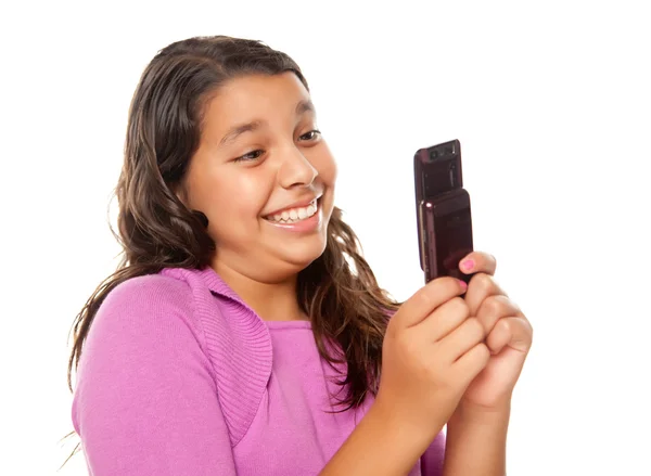Ευτυχισμένος κορίτσι ισπανικός στο κινητό — Φωτογραφία Αρχείου
