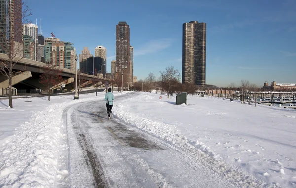 Современные здания Чикаго в снегу — стоковое фото