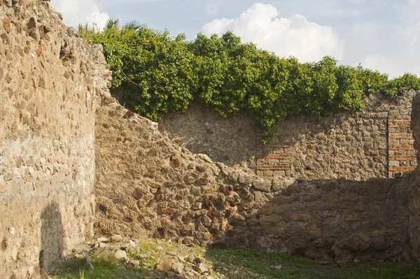 Oude ruïnes Italië — Stockfoto