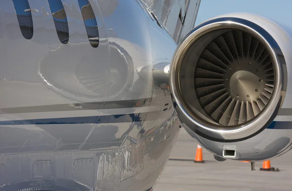 Аннотация частного самолёта и двигателя — стоковое фото