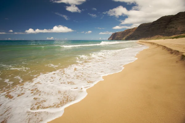 Пляж Полихале на Кауаи, Гавайи — стоковое фото
