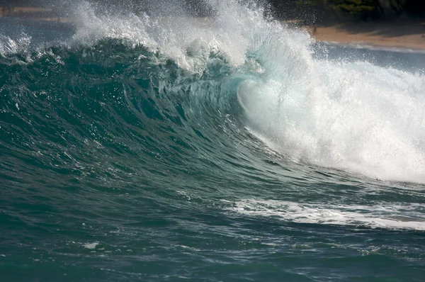 Dramatic Shorebreak Wave — Stock Photo, Image