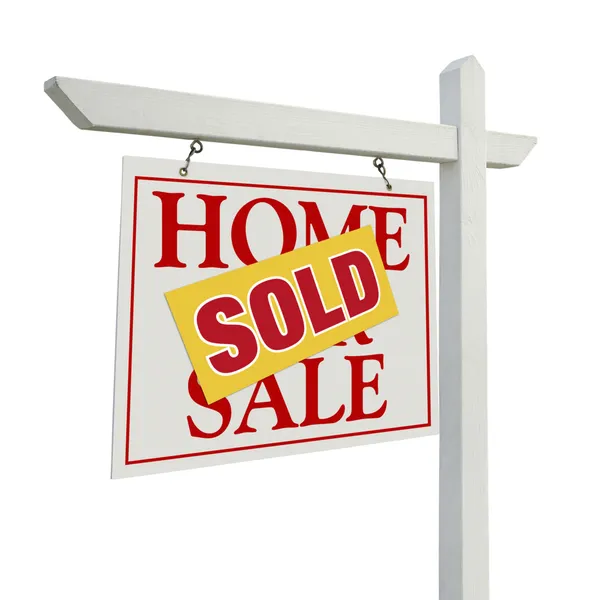 Vendido casa para venda sinal imobiliário — Fotografia de Stock