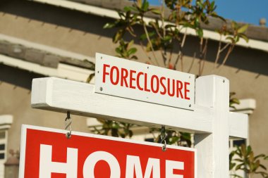 Foreclosure Real Estate Sign clipart