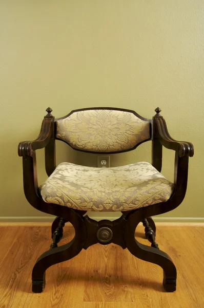 ローマ スタイルの椅子 — ストック写真