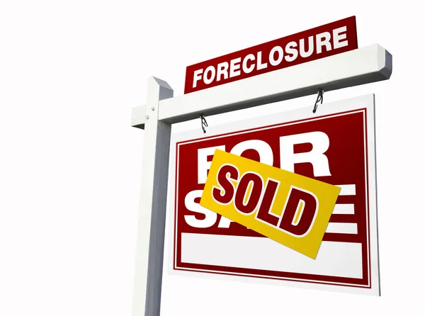 Red Vendido Foreclosure sinal imobiliário — Fotografia de Stock