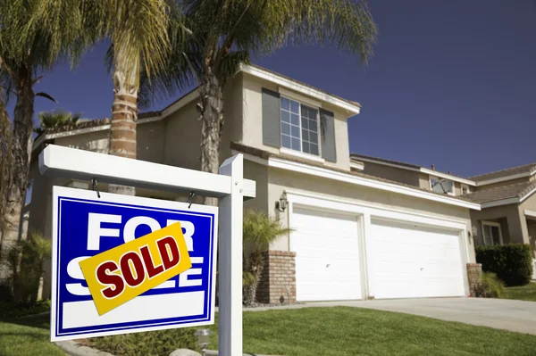 Blue Sold Real Estate Sign and New Home — Stock Photo, Image