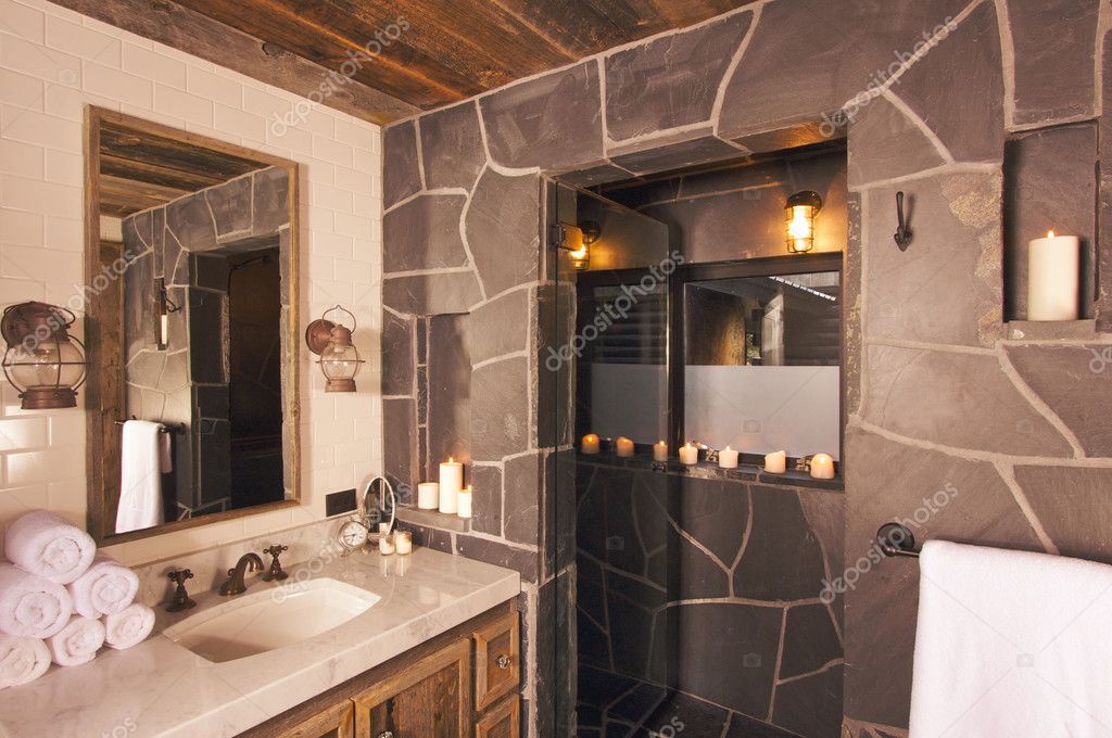luxe rustieke badkamer — Stockfoto © Feverpitch #2360987 luxe rustieke badkamer — Stockfoto © Feverpitch #2360987