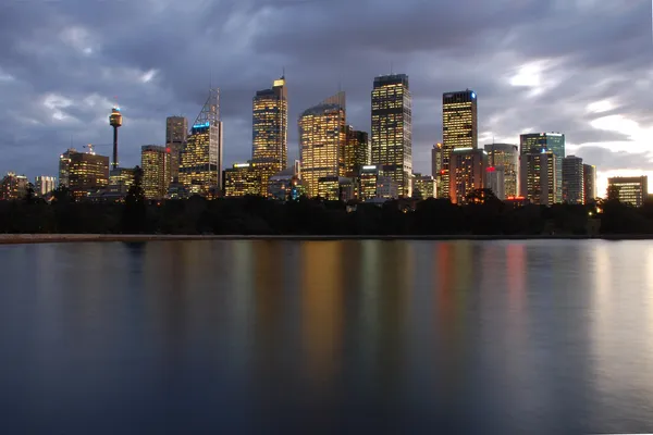 夜のシドニー市内線 — ストック写真