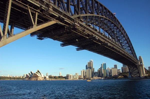 Sydney harbour bridge z opery — Zdjęcie stockowe