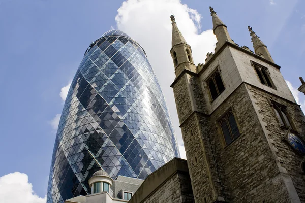 Az uborka felhőkarcoló london — Stock Fotó