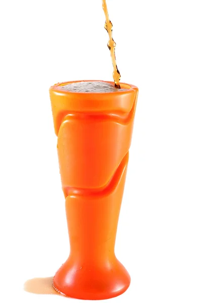 Nealkoholický nápoj rozlévá z vázy — Stock fotografie