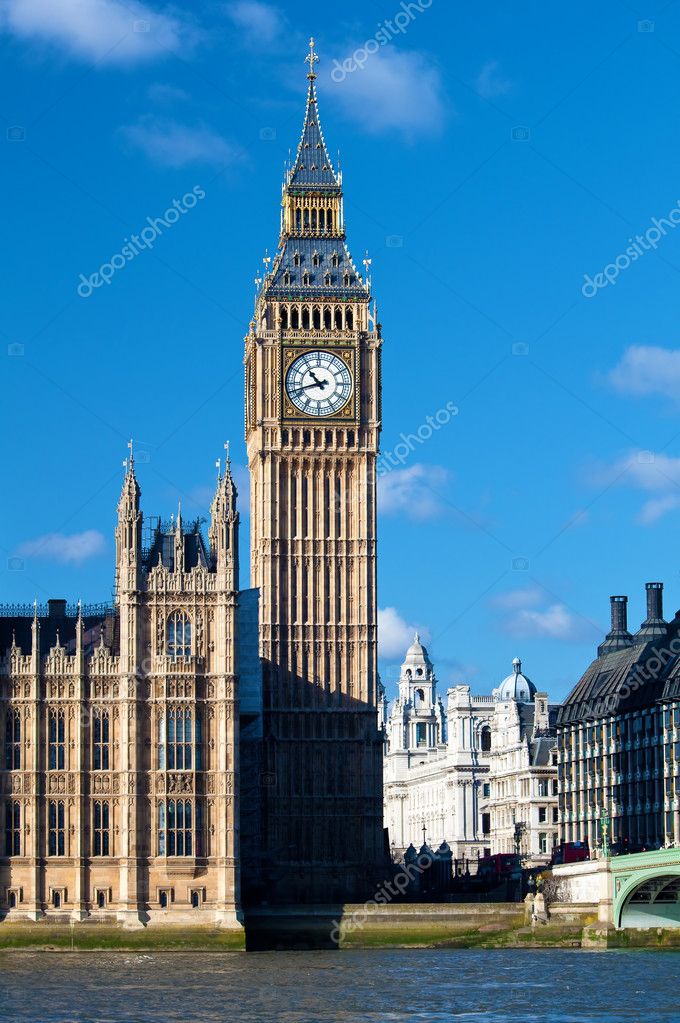 The Big Ben Tower in London — Stock Photo © kmiragaya #2369162