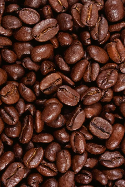 Високоякісні свіжі смажені кавові зерна — стокове фото