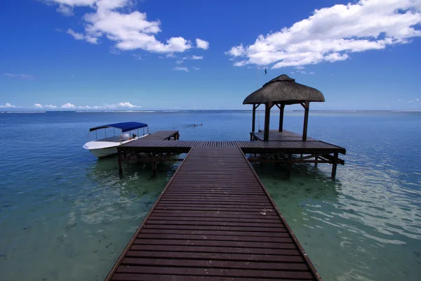 Mauritius blauwe zee en hemel — Stockfoto