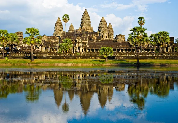 Angkor wat voor zonsondergang, Cambodja. — Stockfoto