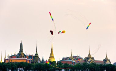 Uçurtma üzerinde bangkok dusk, bangkok, thailandia.
