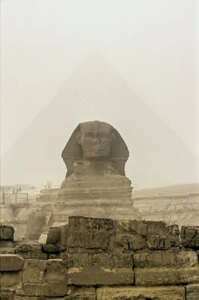 De Sfinx en de piramides, giza, Egypte. — Stockfoto