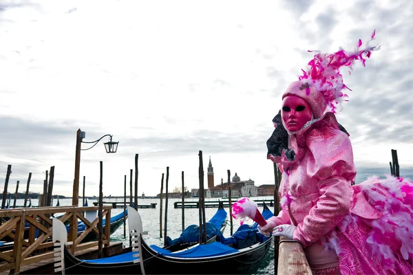 Różowa maska, Wenecja. — Zdjęcie stockowe