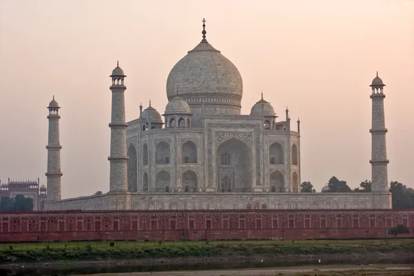Taj Mahal. — Fotografia de Stock