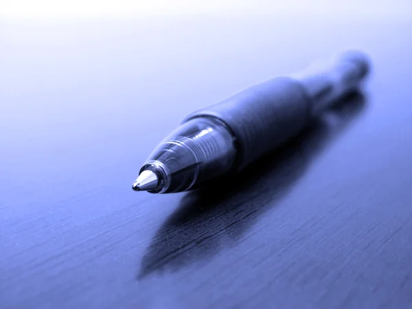 Pen on Desk — Stock Photo, Image
