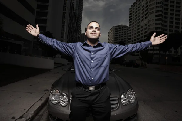 Businessman with his arms extended — Stock Photo, Image