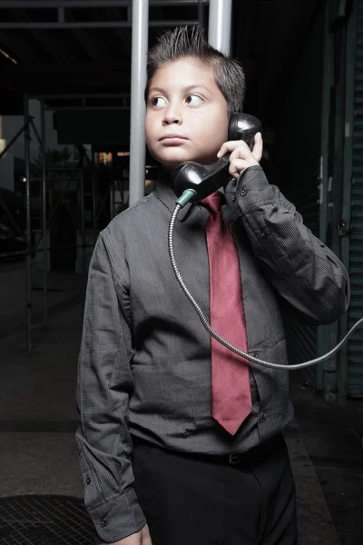 Gyermek üzletember, a telefon — Stock Fotó