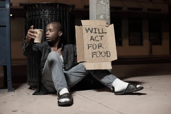Obdachloser Schauspieler — Stockfoto