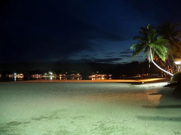 Tropischer Strand bei Nacht — Stockfoto