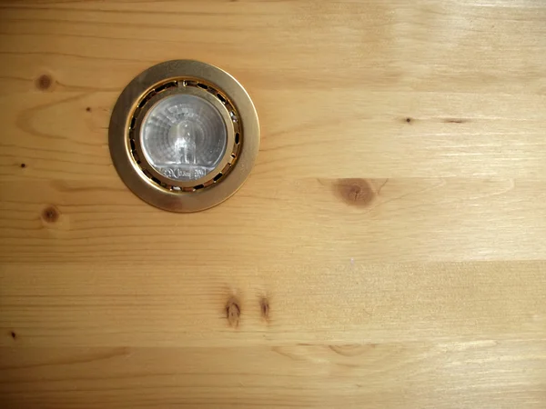 Luce spot nel pannello in legno di pino — Foto Stock