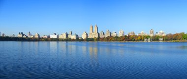 NYC Central Park reservoir clipart