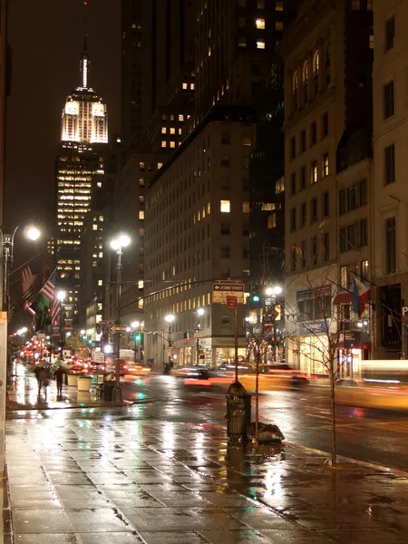 5. Avenue bei Nacht — Stockfoto