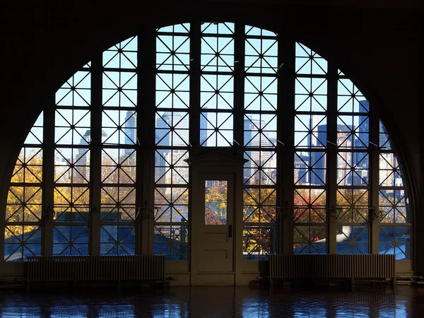 Okno Ellis island — Zdjęcie stockowe